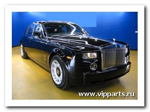 Продажа Rolls-Royce Phantom 2007 г.в., пробег 8200 миль, объем двигателя 6749 л., мощность 412 л.с., цена 300.000$