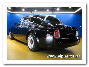 Купить Rolls-Royce Phantom 2007 г.в., 6.8 л., 412 л.с., цена 300.000$